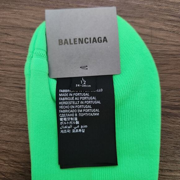Authentic‎ BALENCIAGA Logo Neon Green Long Socks L Luxury - Picture 3 of 4